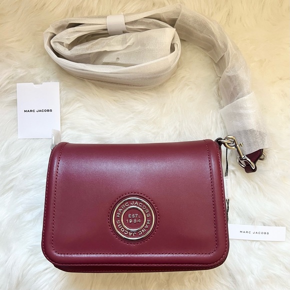 Marc Jacobs Handbags - New! MARC JACOBS Insignia Full Flap Logo Crossbody Bag in Pomegranate